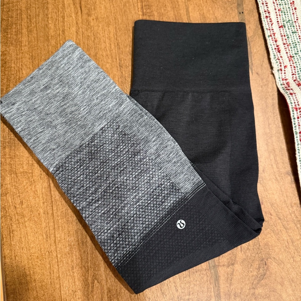 Lululemon Black and Gray Leggings